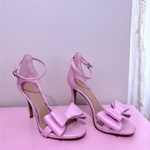 Jess Southern for Gianni Bini Pink Bow Heels